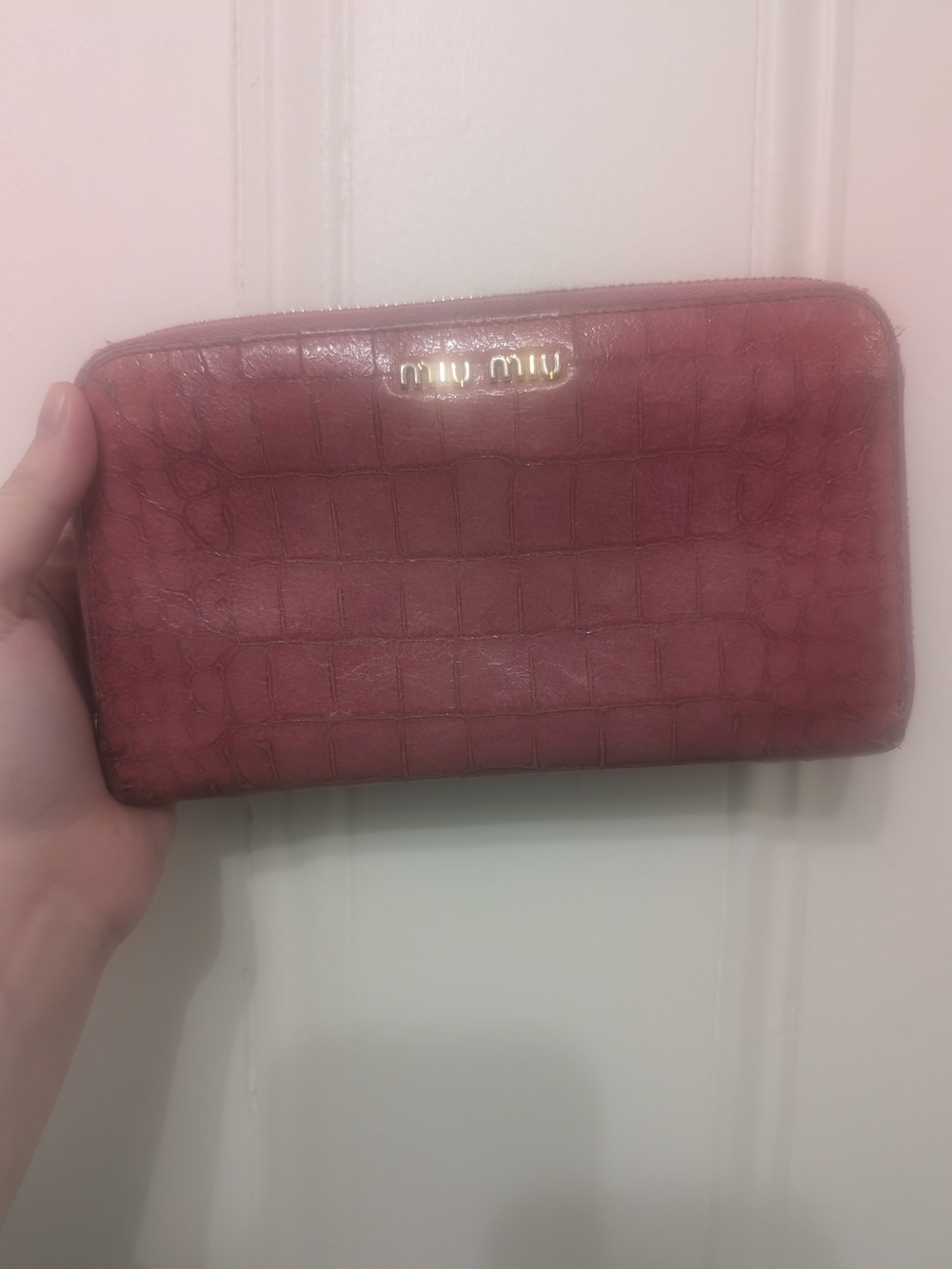 Miu Miu Pink Croc-Embossed Zip Wallet